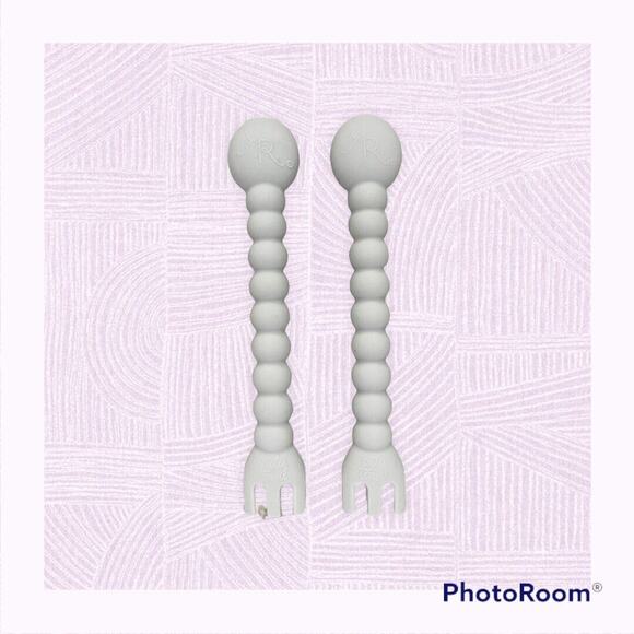 Baby Spoon and Fork Ryan & Rose 2 Pack Grey Soft Silicone BPA & Latex Free - Picture 2 of 3
